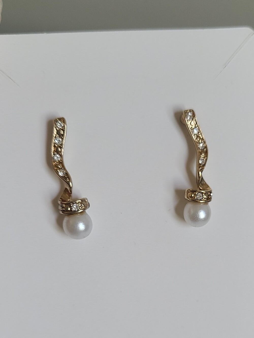 Vintage Gold Tone Rhinestone Pearl Drop Evening Formal Necklace Earrings Set - Picture 11 of 14